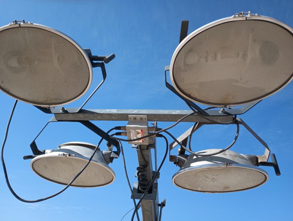 Warren Power Systems WCW204MH Light Tower