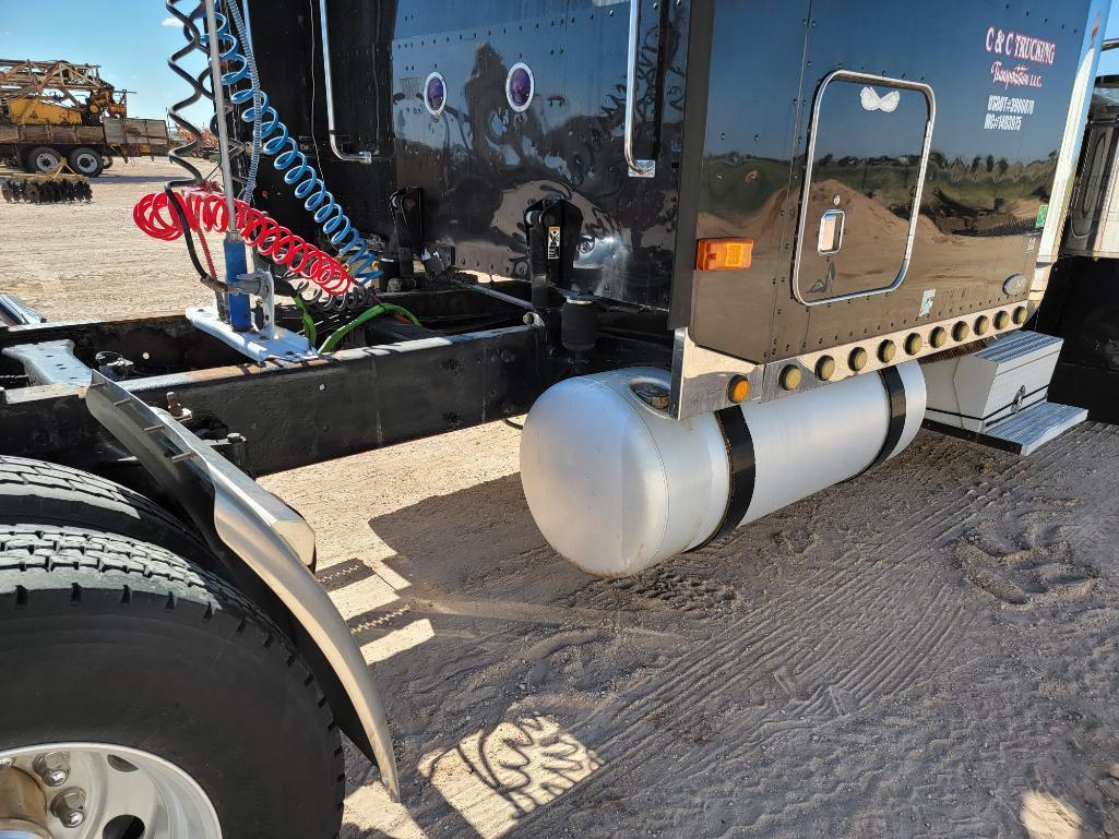 2005 Peterbilt 379 Truck Tractor