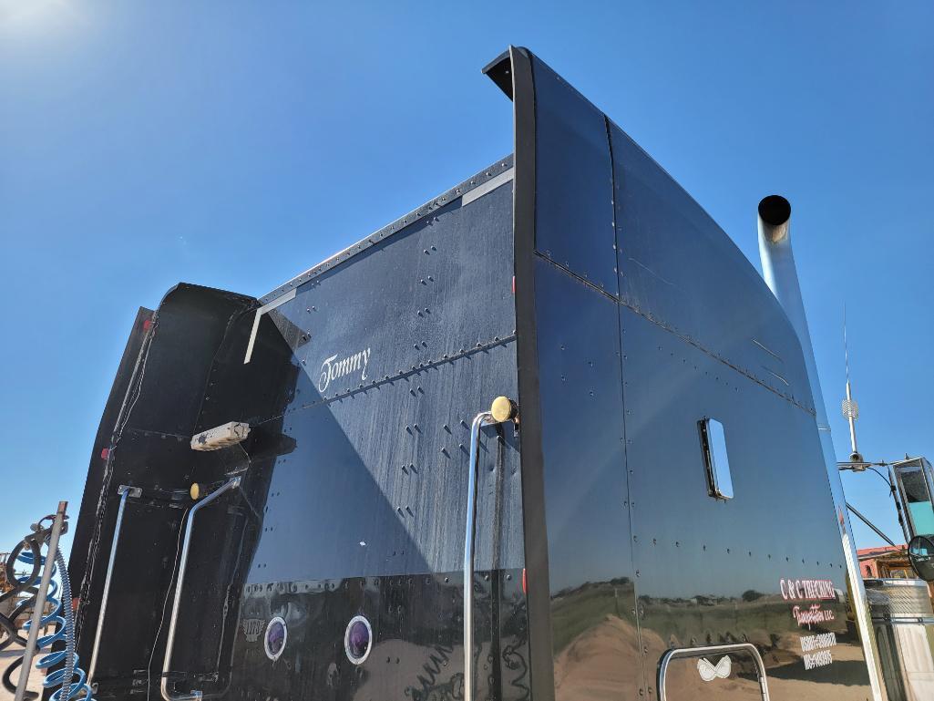2005 Peterbilt 379 Truck Tractor