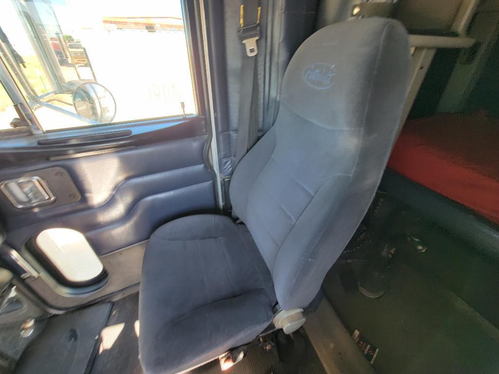 2005 Peterbilt 379 Truck Tractor