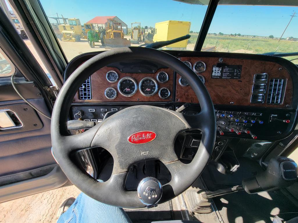 2005 Peterbilt 379 Truck Tractor