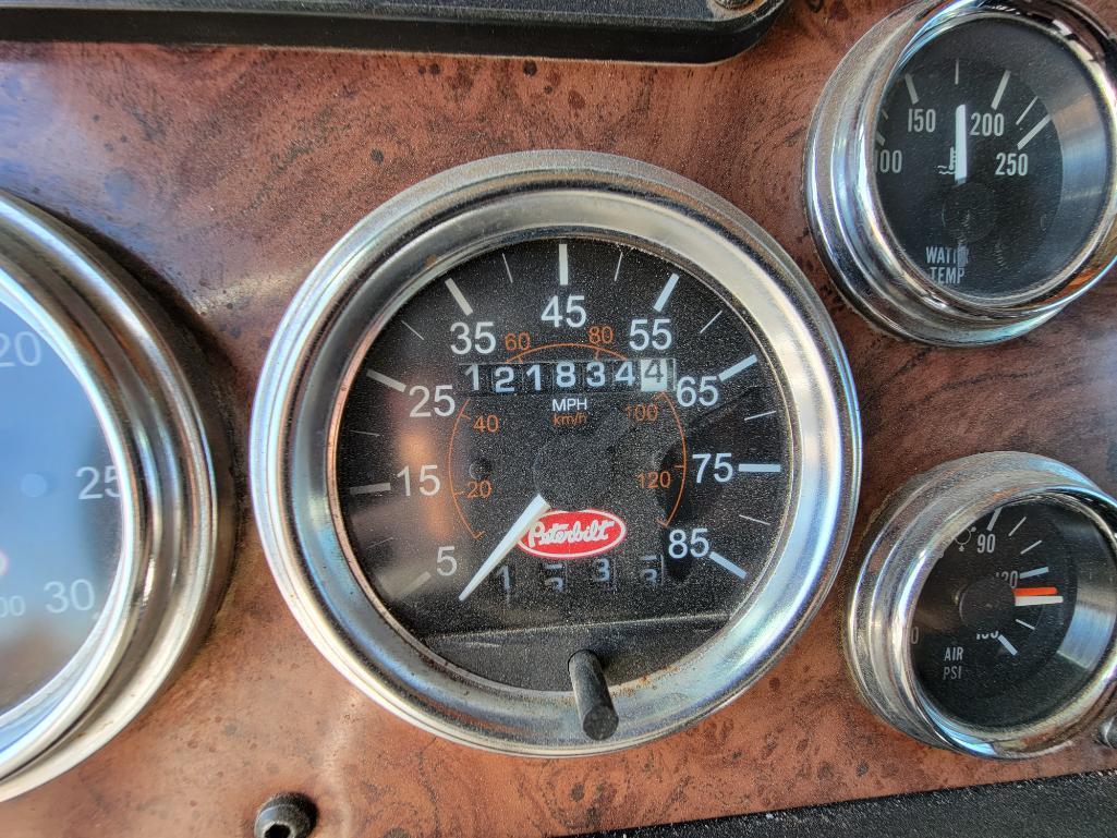 2005 Peterbilt 379 Truck Tractor