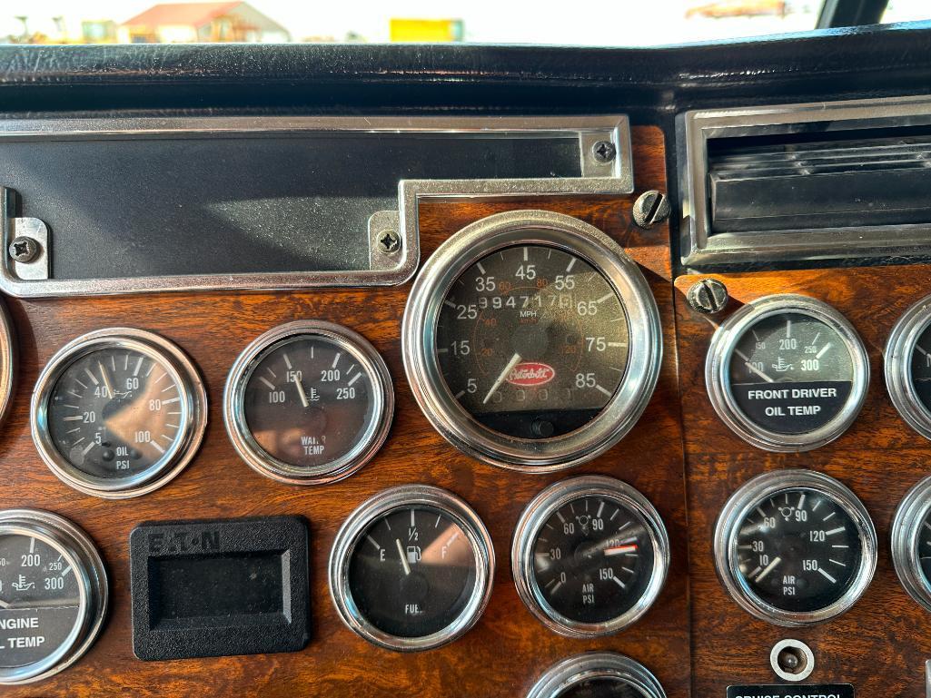 2000 Peterbilt 379 Truck Tractor