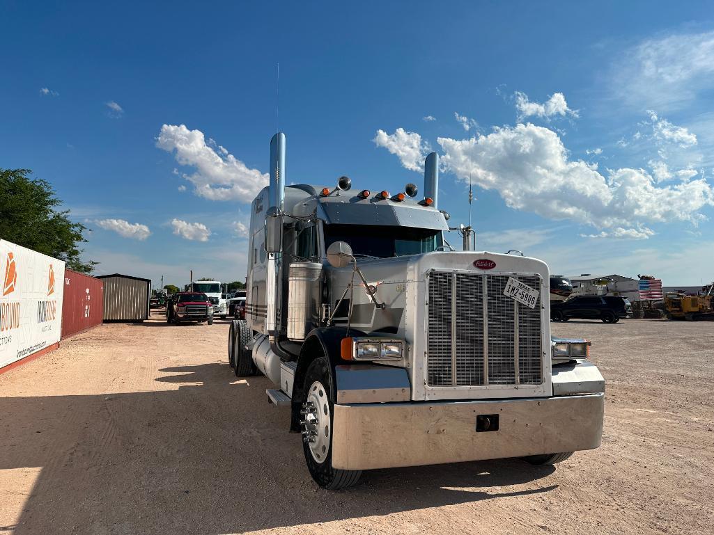 2000 Peterbilt 379 Truck Tractor