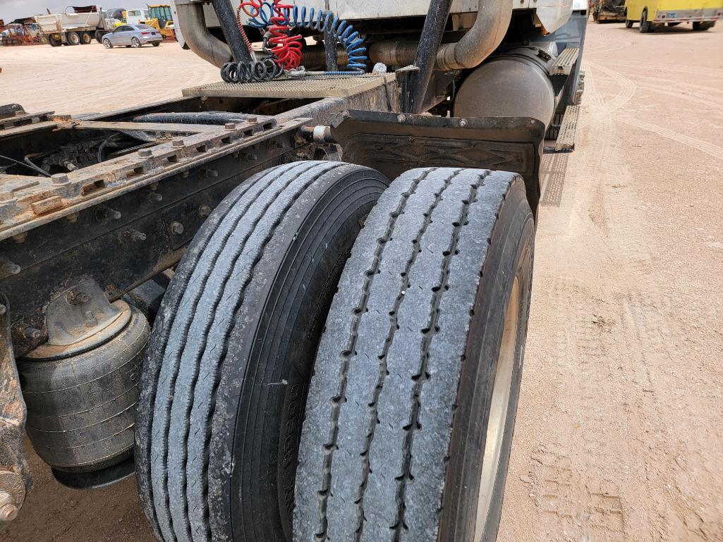 2004 Mack CX613 Truck Tractor