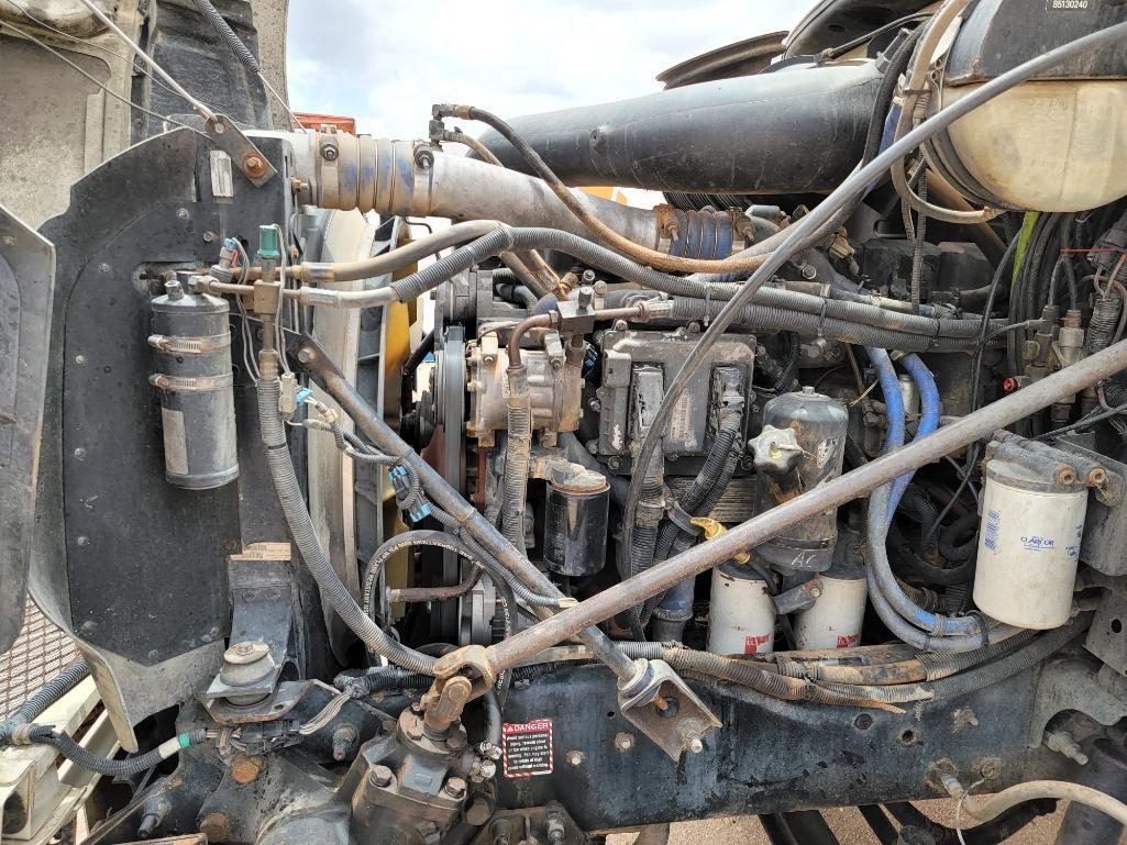 2004 Mack CX613 Truck Tractor