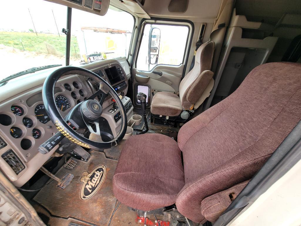 2004 Mack CX613 Truck Tractor