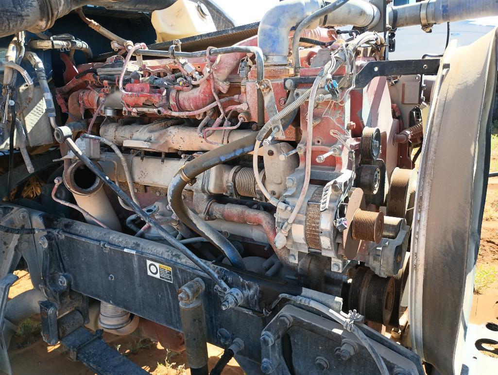 2011 Peterbilt Truck Tractor (Parts Only)