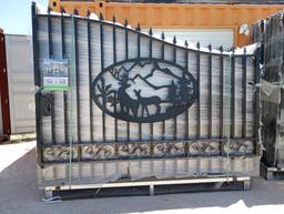 Unused Greatbear 20ft Gate with artwork ''DEER '' in the Middle Gate Frame