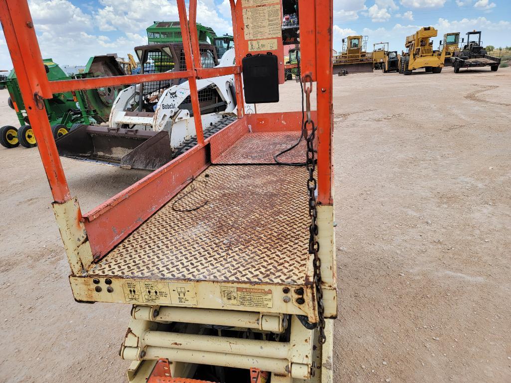 1999 JLG 2032E2 Scissor Lift