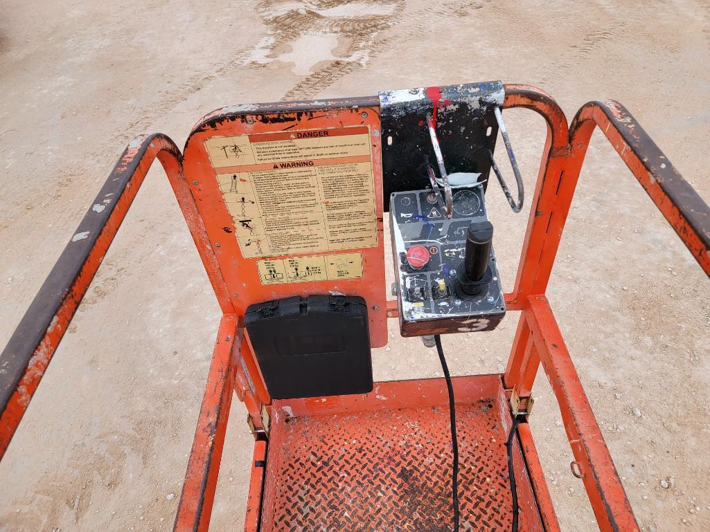 1999 JLG 2032E2 Scissor Lift