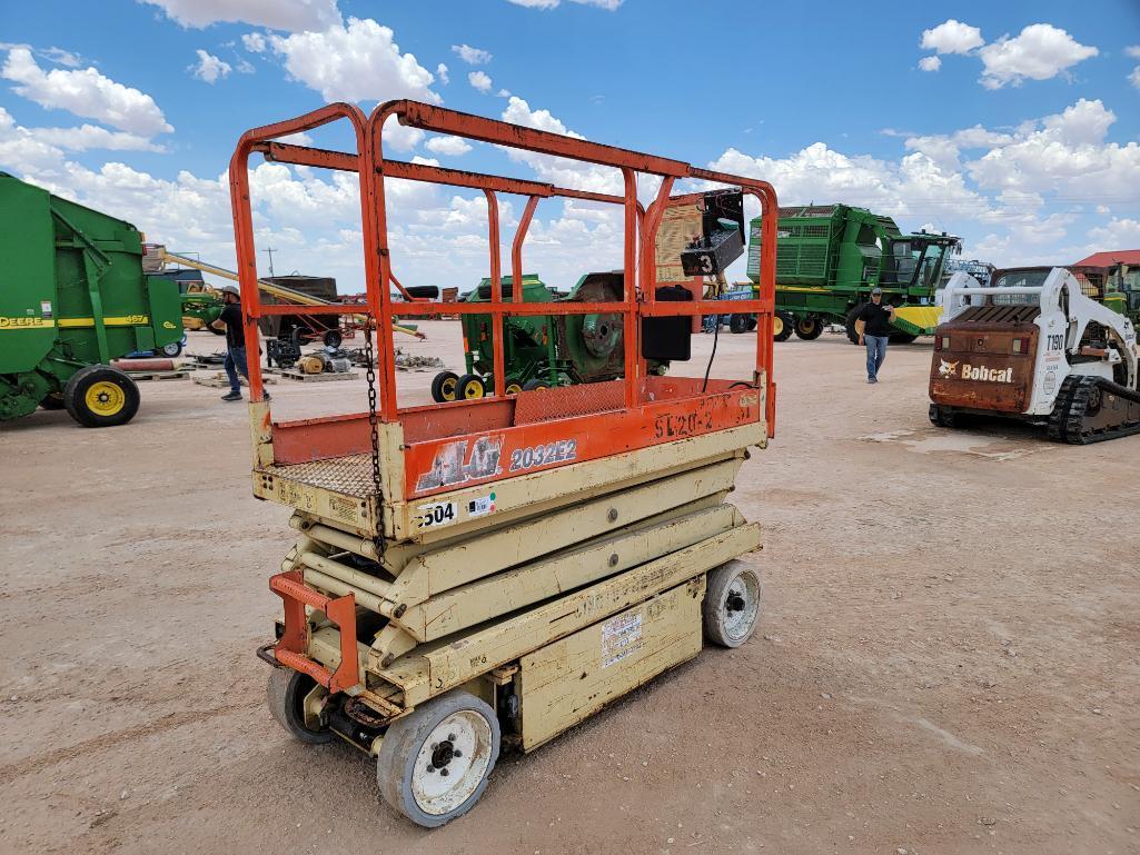 1999 JLG 2032E2 Scissor Lift