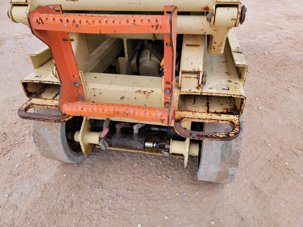 1999 JLG 2032E2 Scissor Lift