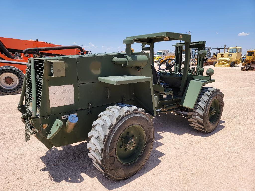 1982 Case M4K Rough Terrain Forklift