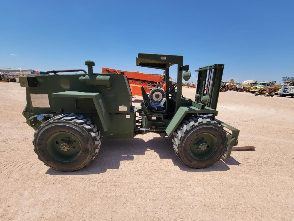 1982 Case M4K Rough Terrain Forklift