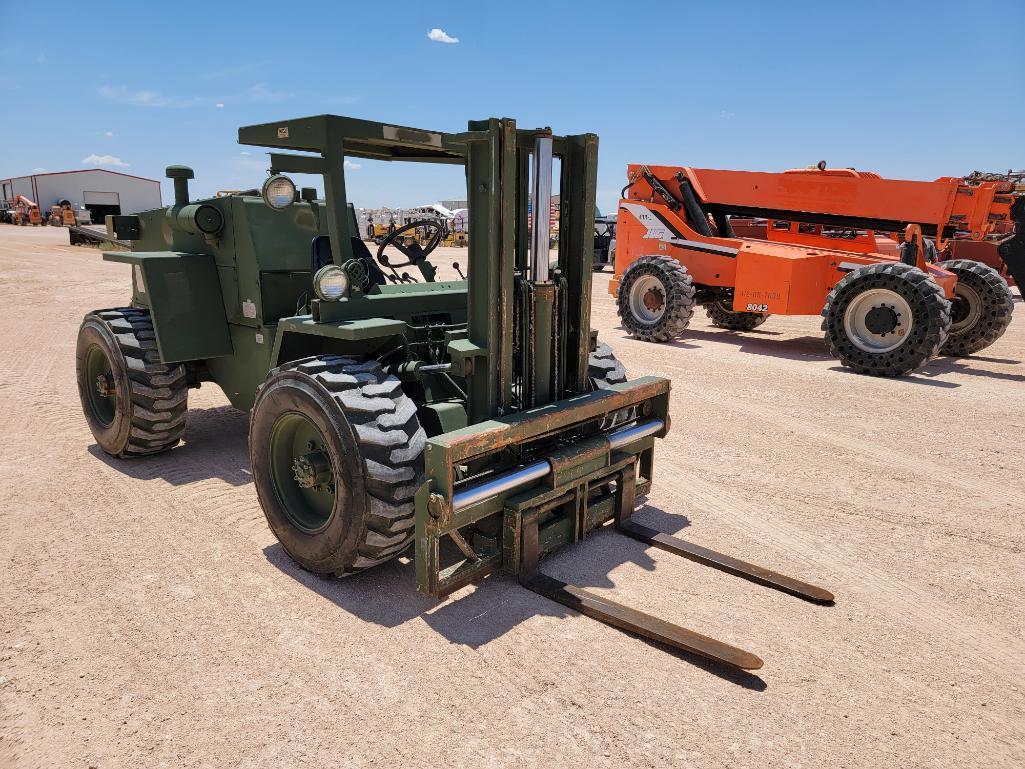 1982 Case M4K Rough Terrain Forklift