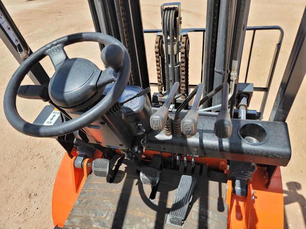 2023 FDF Equipment CPCD35T3 Forklift