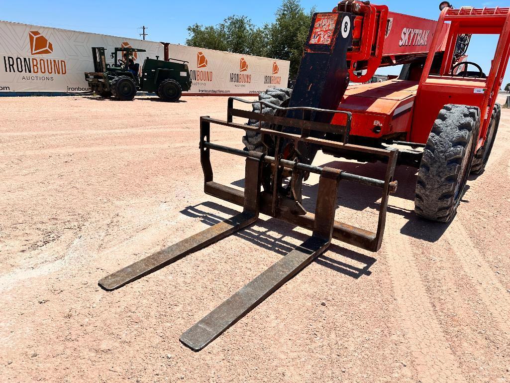 Sky Trak 8042 Telescopic Forklift