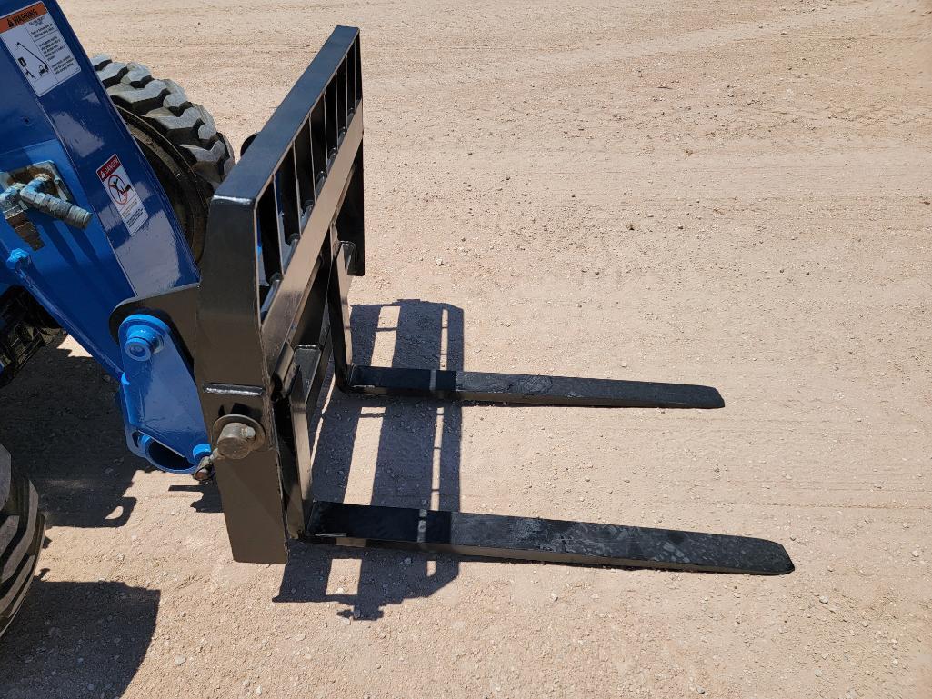 Genie GTH-5519 Telescopic Forklift