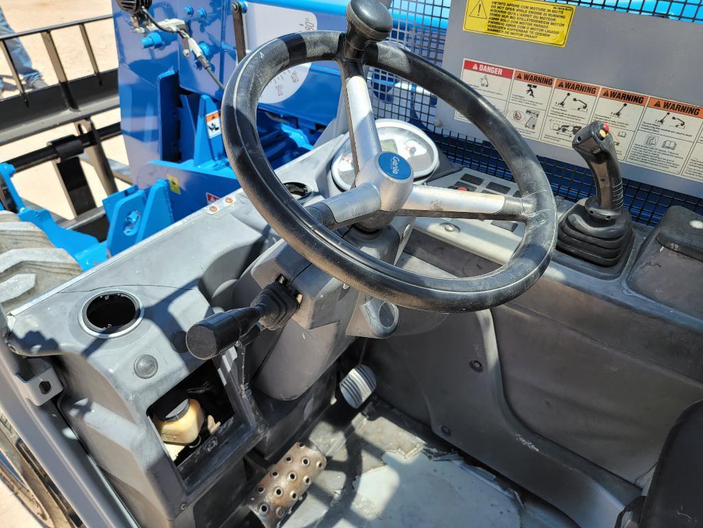 Genie GTH-5519 Telescopic Forklift
