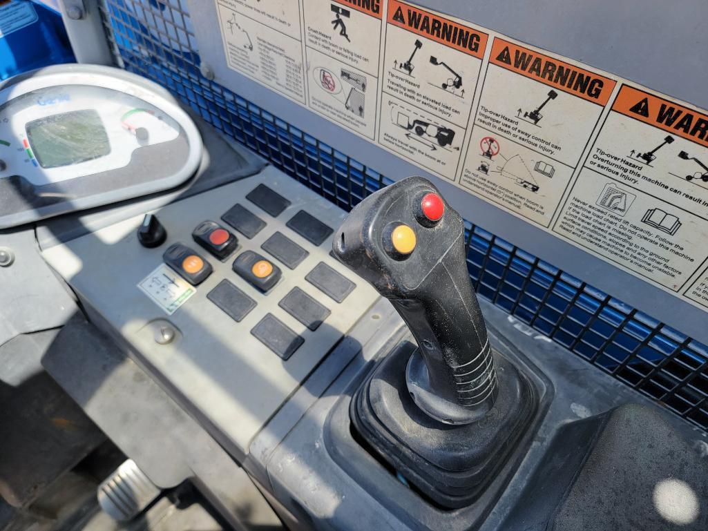 Genie GTH-5519 Telescopic Forklift