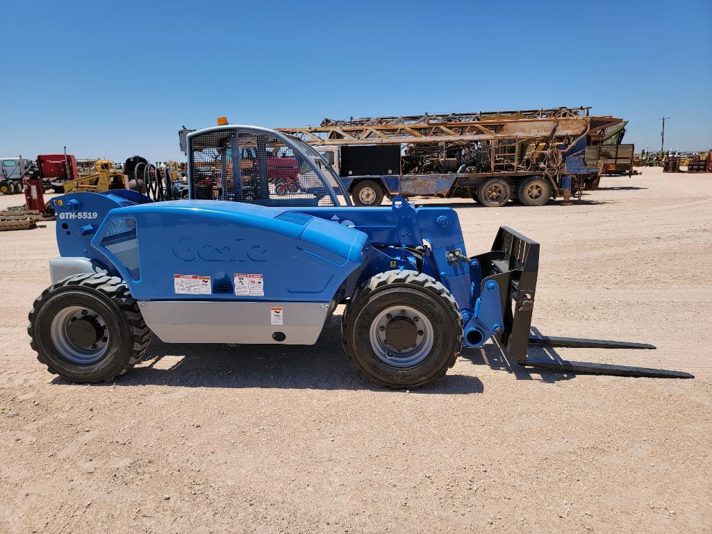 Genie GTH-5519 Telescopic Forklift