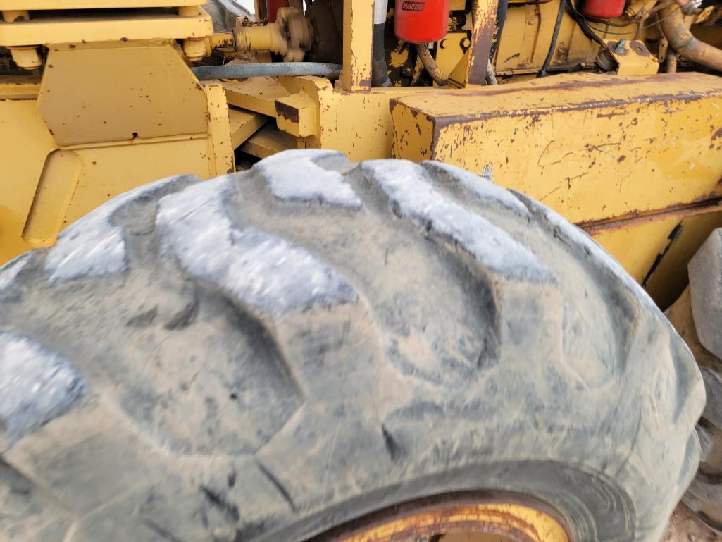 Champion 730A Motor Grader