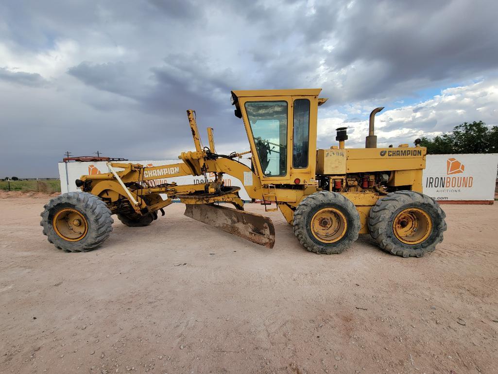 Champion 730A Motor Grader