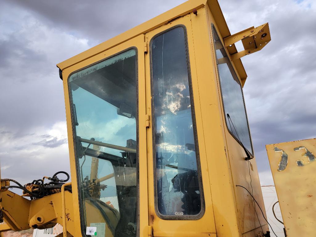 Champion 730A Motor Grader