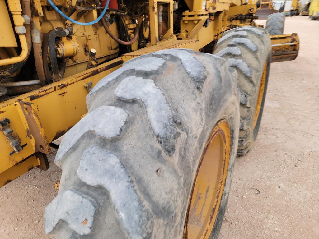 Champion 730A Motor Grader