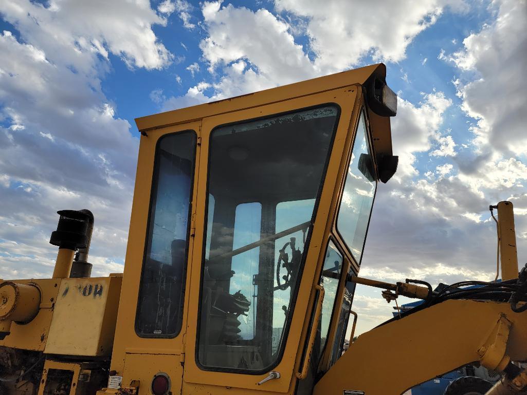 Champion 730A Motor Grader