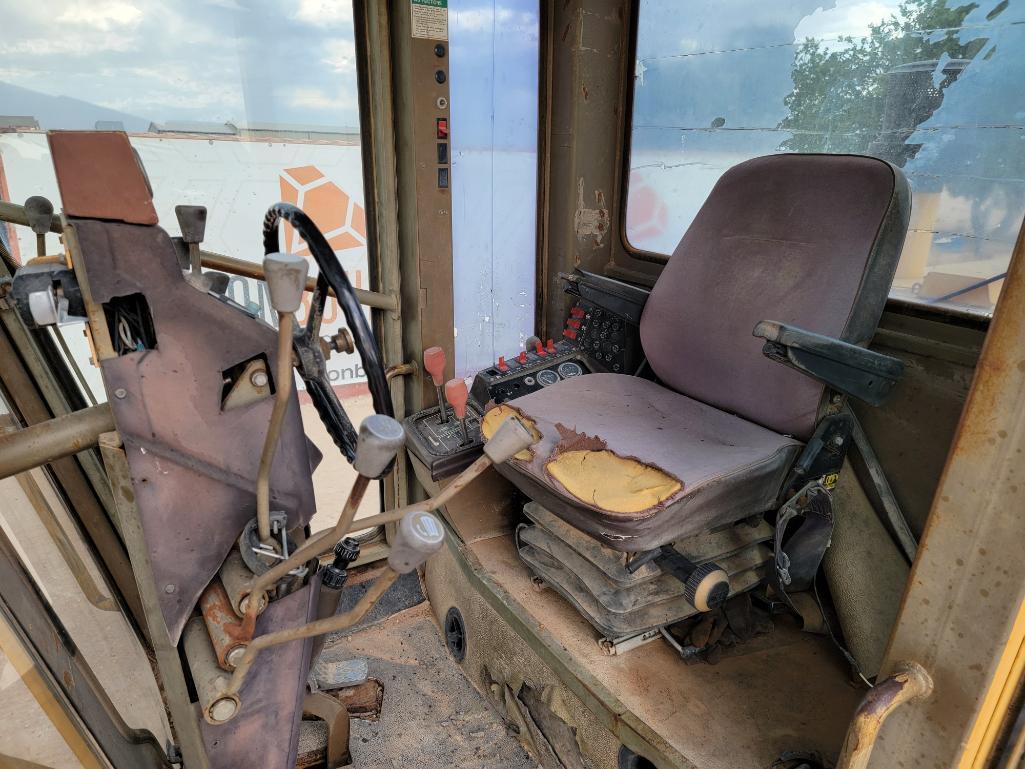 Champion 730A Motor Grader