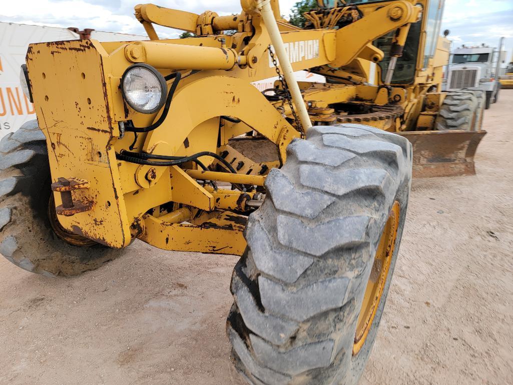Champion 730A Motor Grader