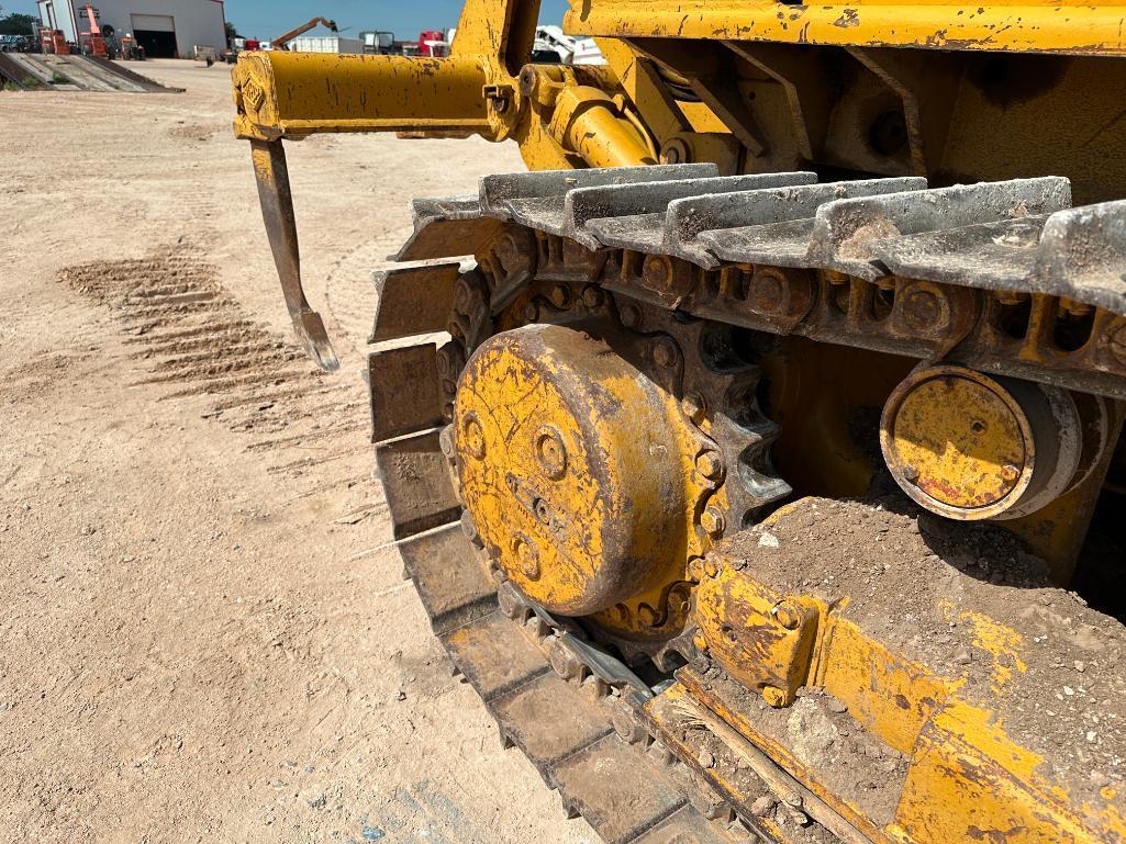 Dresser TD-15C Crawler Dozer