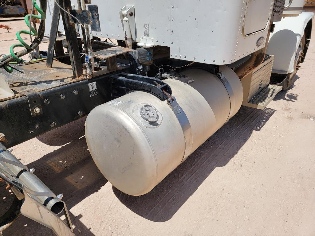 2008 Peterbilt 388 Truck Tractor
