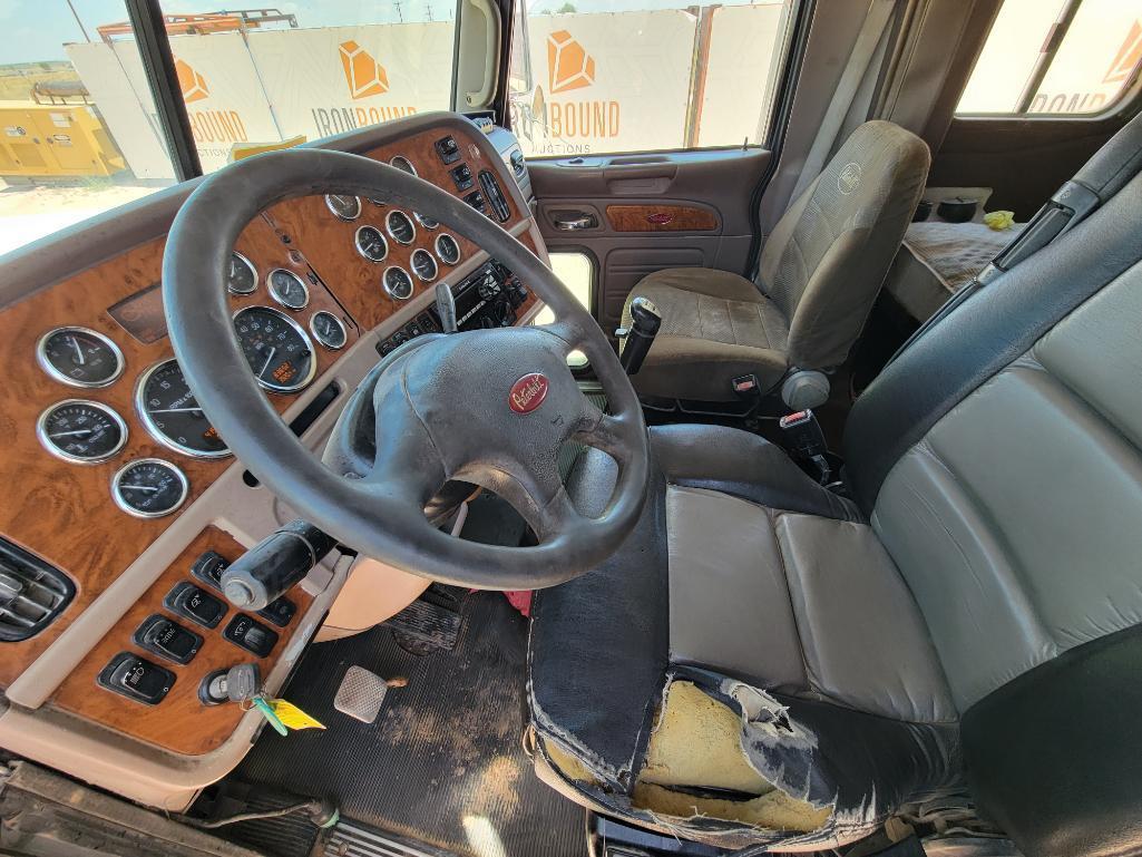 2008 Peterbilt 388 Truck Tractor
