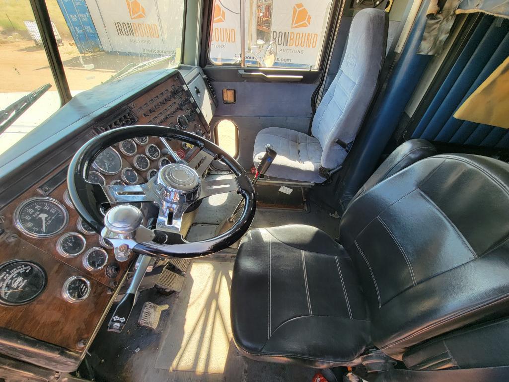1990 Peterbilt 379 Truck Tractor
