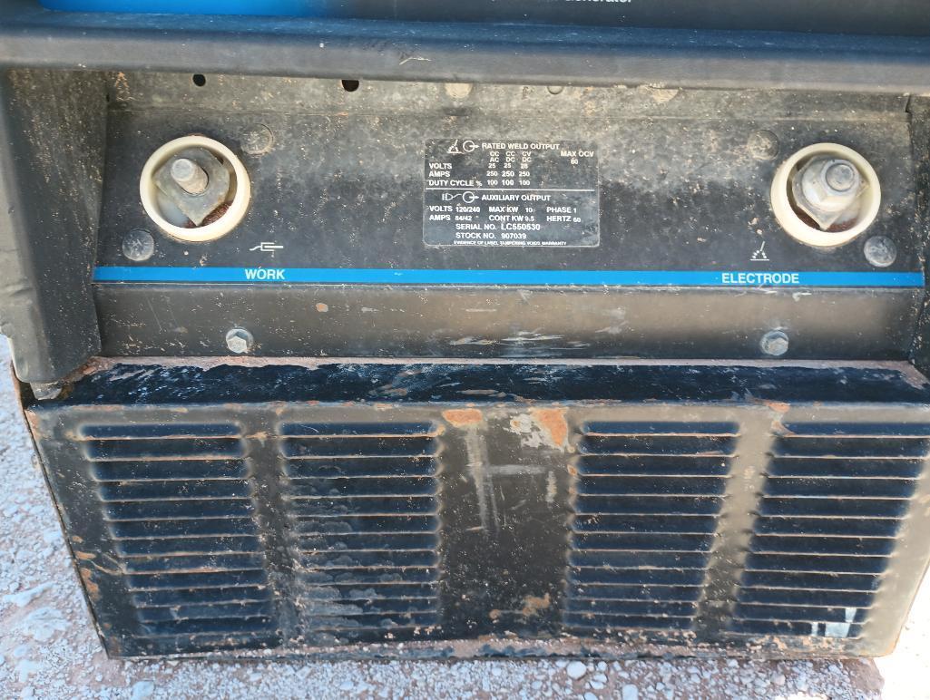 Miller Bobcat 250 Welder