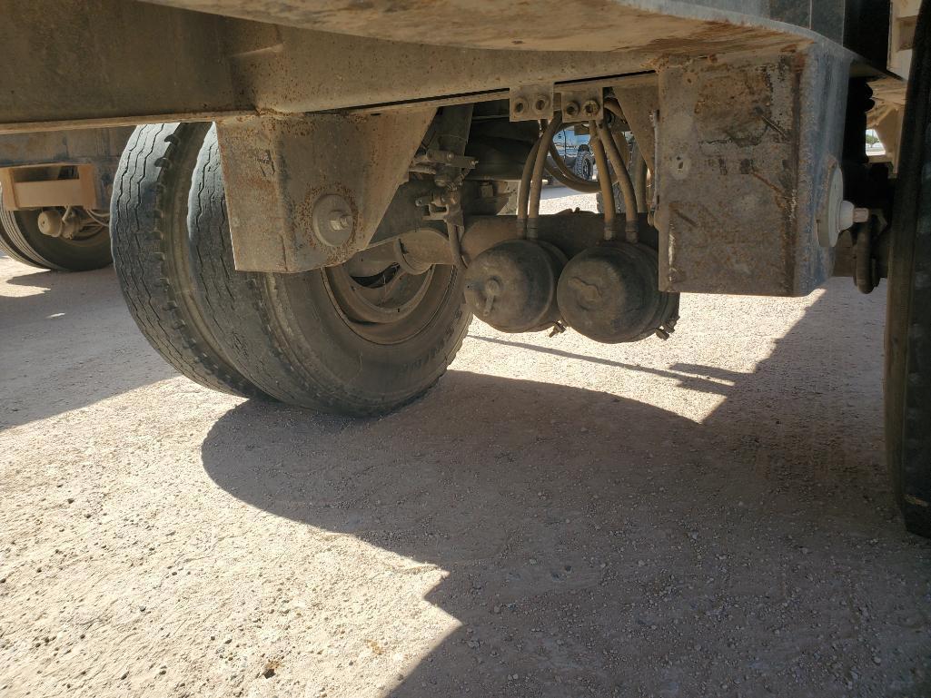 1996 44Ft Flat Bed Trailer