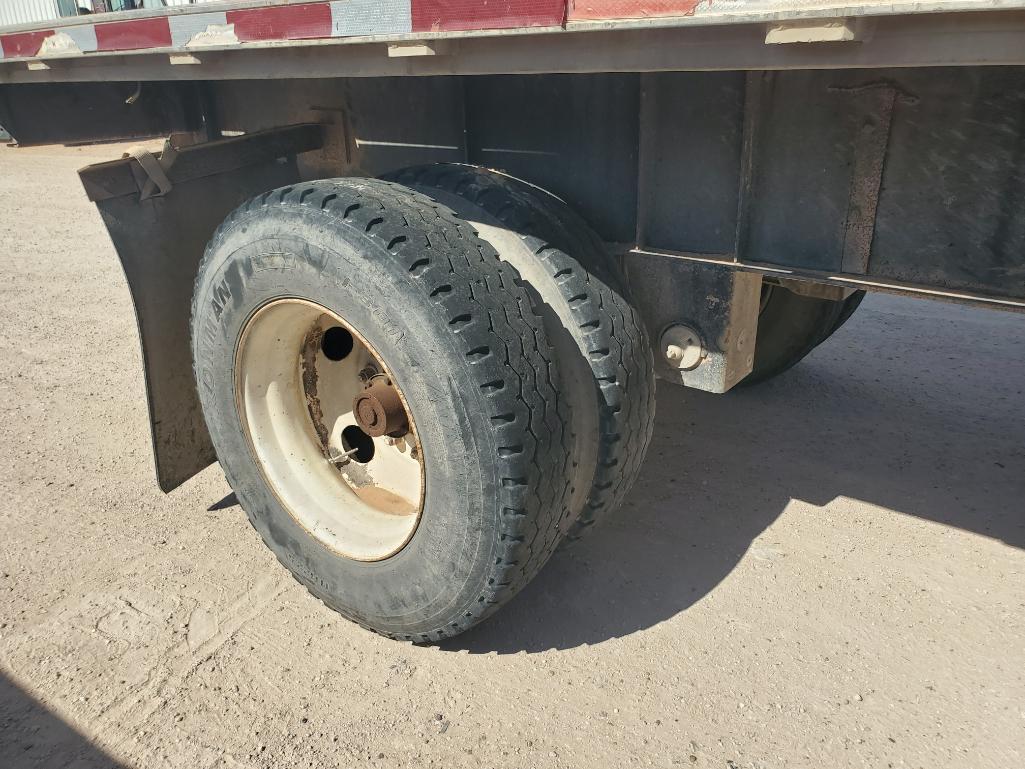 1996 44Ft Flat Bed Trailer