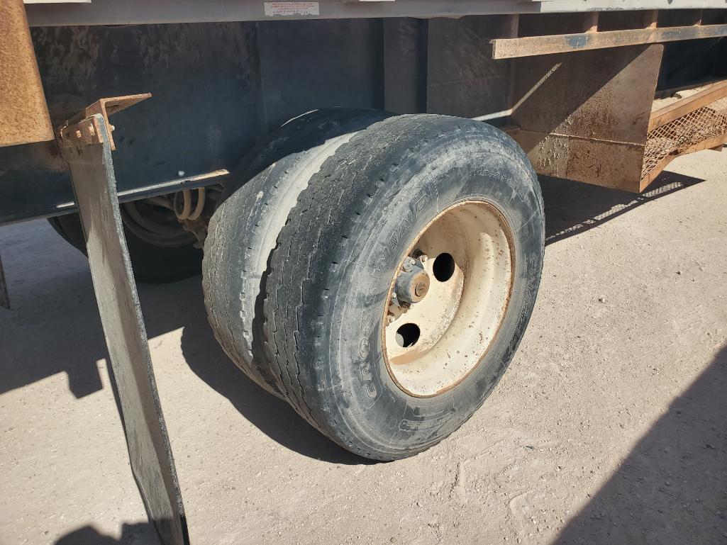 1996 44Ft Flat Bed Trailer