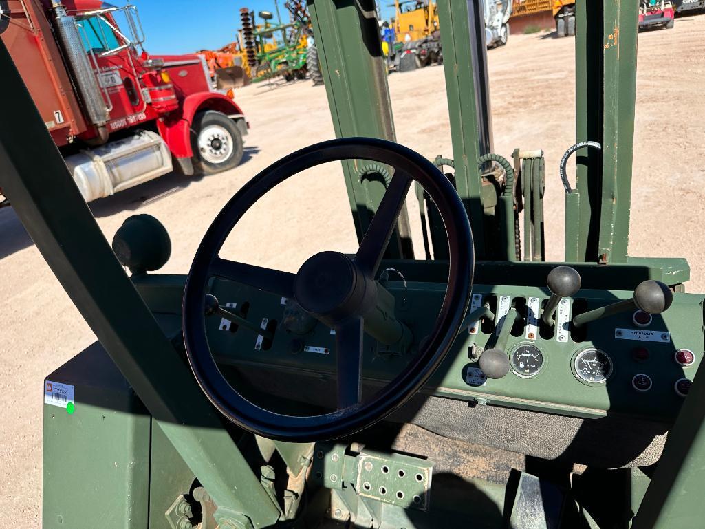 1982 Case M4K Rough Terrain Forklift