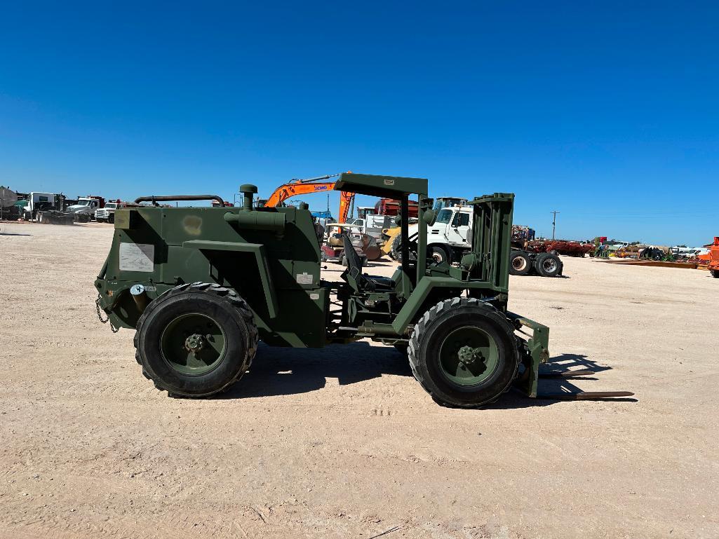 1982 Case M4K Rough Terrain Forklift
