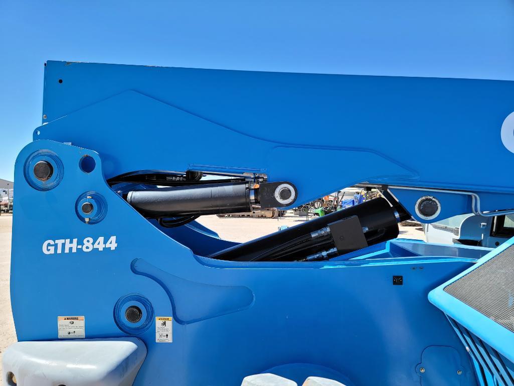 2014 Genie GTH-844 Telescopic Forklift