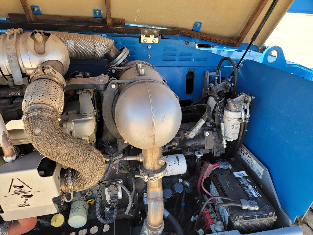2014 Genie GTH-844 Telescopic Forklift