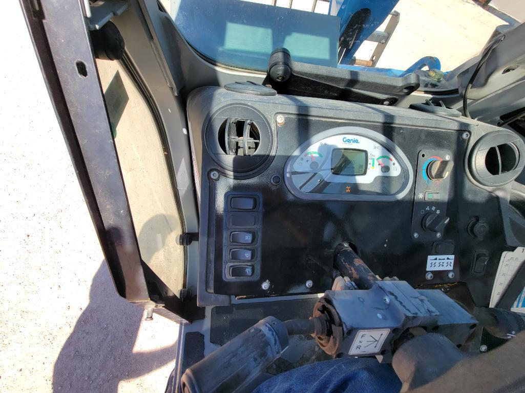 2014 Genie GTH-844 Telescopic Forklift