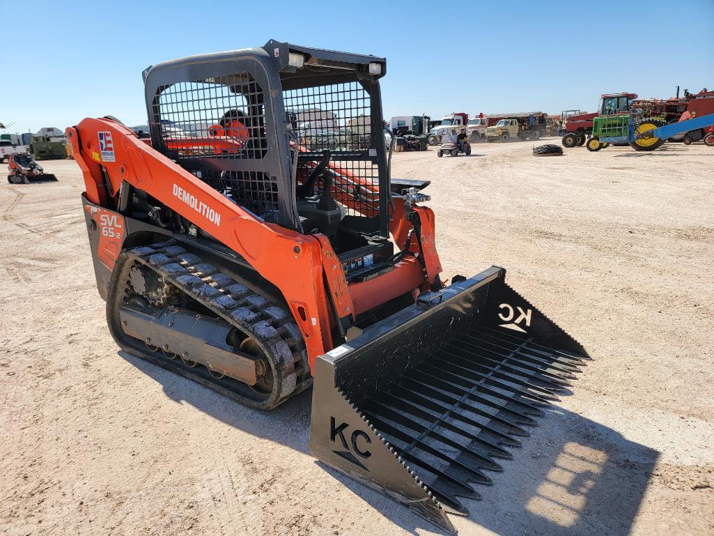 Kubota SVL 65-2 Skid Steer Loader