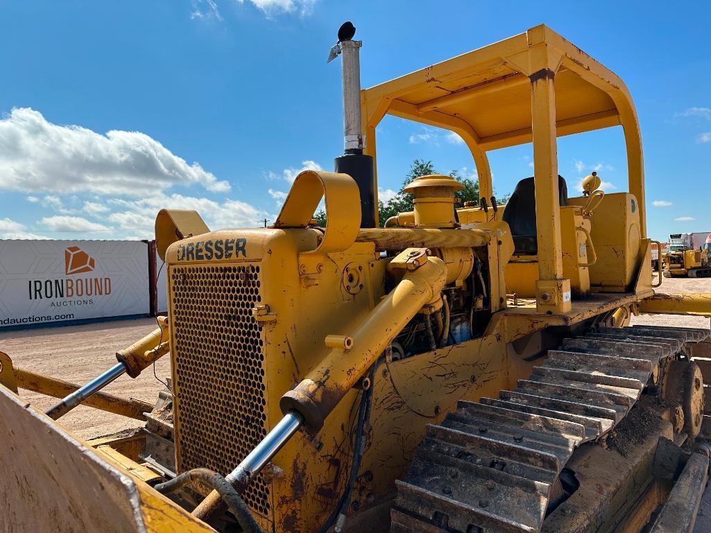 Dresser TD-15C Crawler Dozer