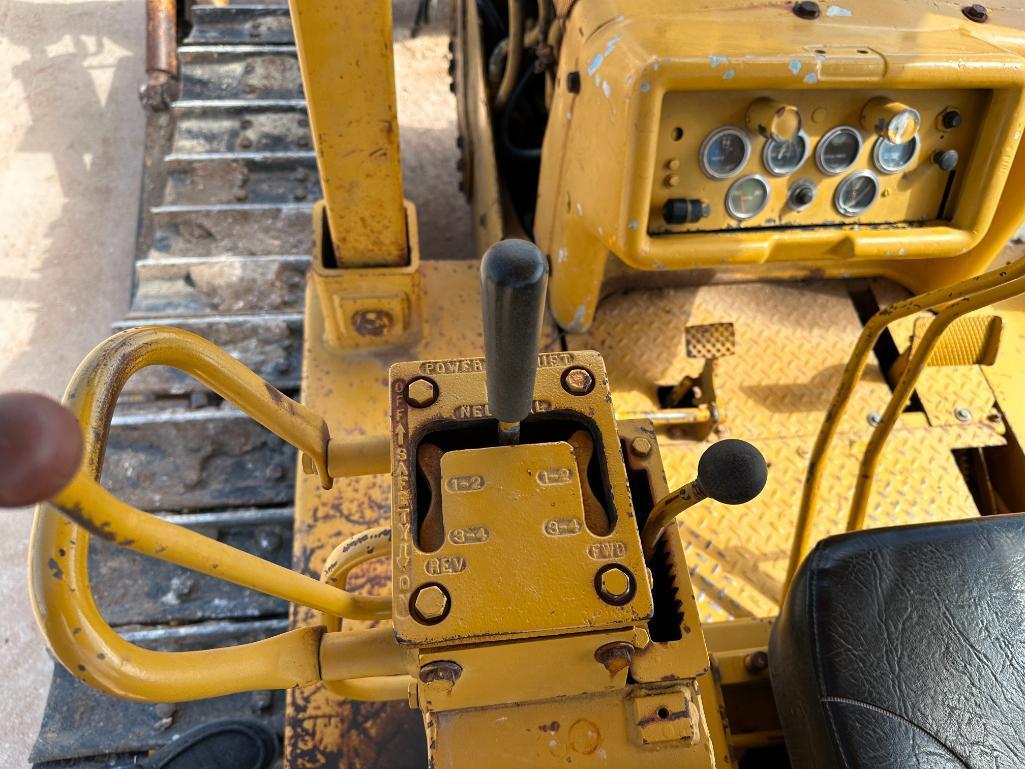Dresser TD-15C Crawler Dozer