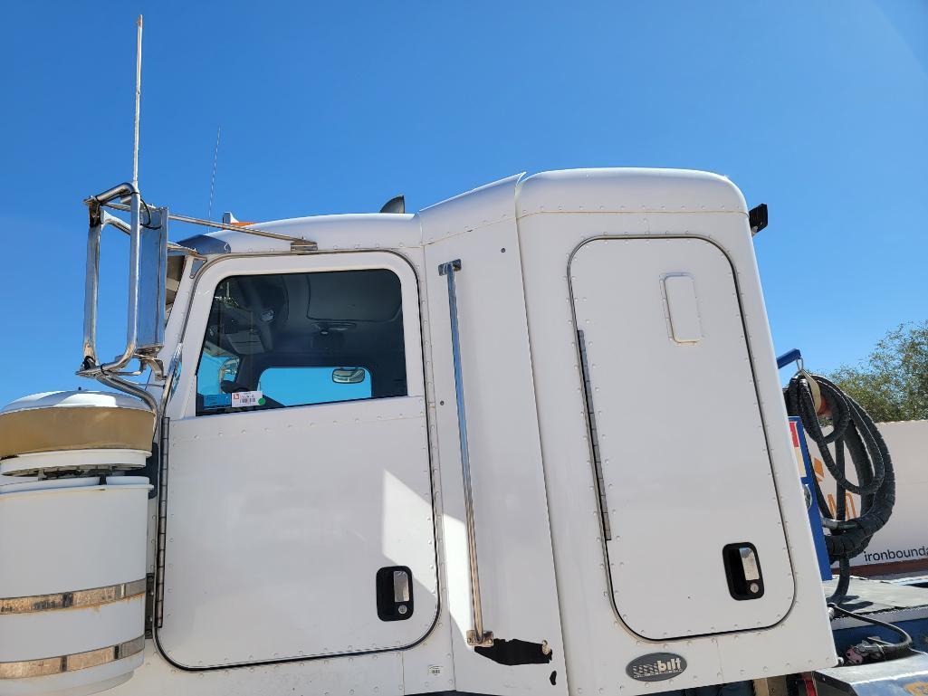 2009 Peterbilt 367 Truck Tractor